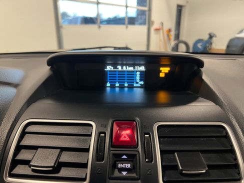 Used 2018 Subaru Forester 2.5i w/ Alloy Wheel Package image 17