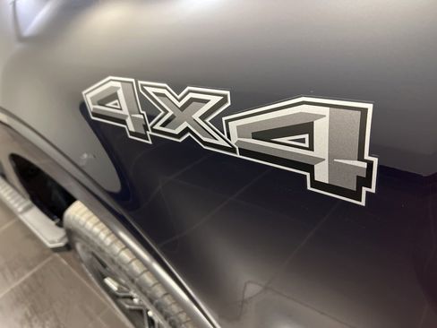 New 2025 Ford F150 Lariat w/ Equipment Group 502A High image 41