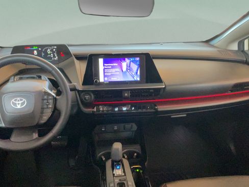 Certified 2026 Toyota Prius Plug-In Hybrid FWD image 26