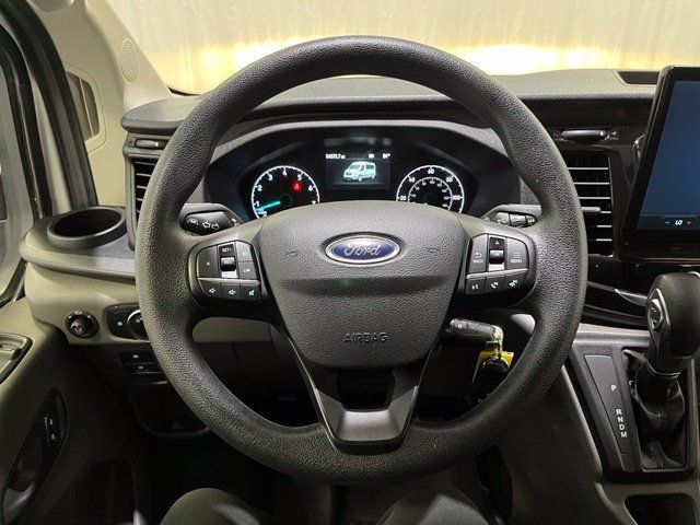 Used 2024 Ford Transit 350 XLT RWD image 17