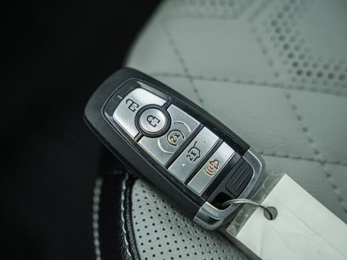 Used 2023 Ford Escape SE w/ PHEV Premium Package FWD image 42