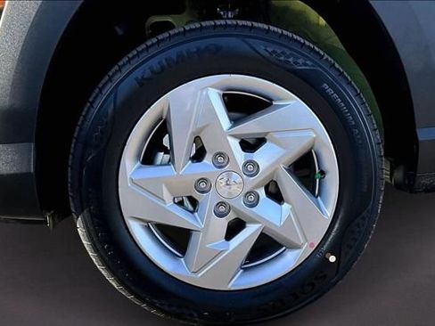 New 2026 Hyundai Kona SE AWD/4WD image 11