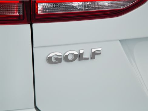 Used 2016 Volkswagen Golf SE FWD image 55