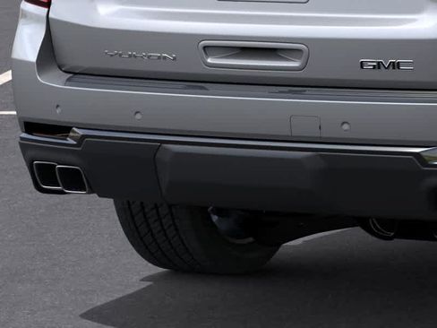 New 2026 GMC Yukon Denali Ultimate AWD/4WD image 14