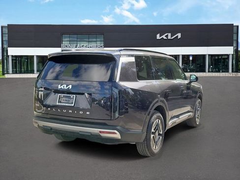 New 2027 Kia Telluride EX FWD image 4