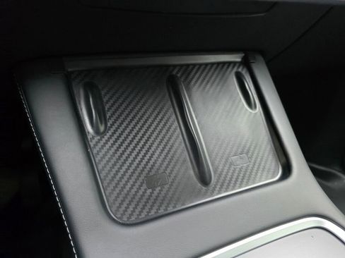 Used 2023 Tesla Model Y Long Range image 36