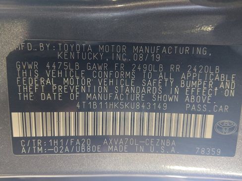 Used 2019 Toyota Camry LE image 33