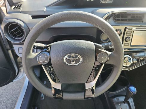 Used 2018 Toyota Prius C One w/ Carpet Mat Package image 19