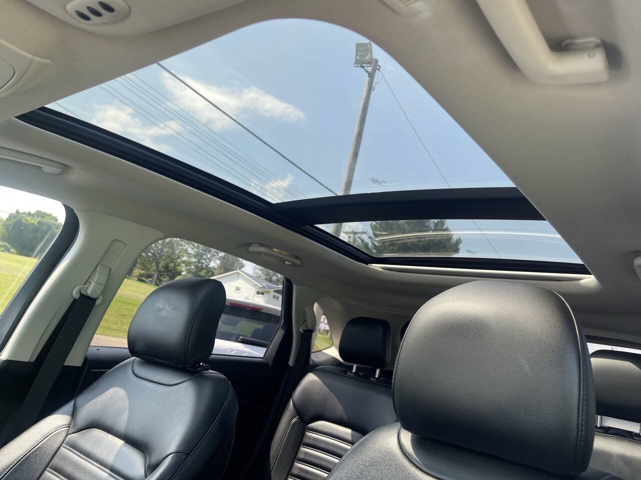 Used 2019 Ford Edge SEL w/ Equipment Group 201A AWD/4WD image 10