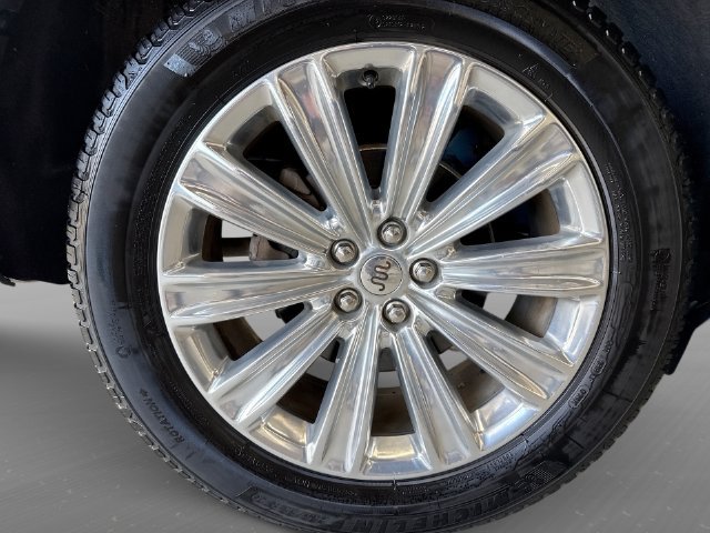 Used 2022 Ford Explorer King Ranch w/ Premium Technology Package AWD/4WD image 22