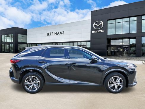 Used 2024 Lexus RX 350 FWD w/ Technology Package image 5