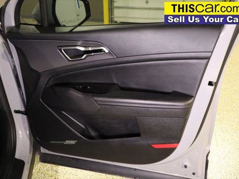 Used 2024 Kia Sportage SX image 31