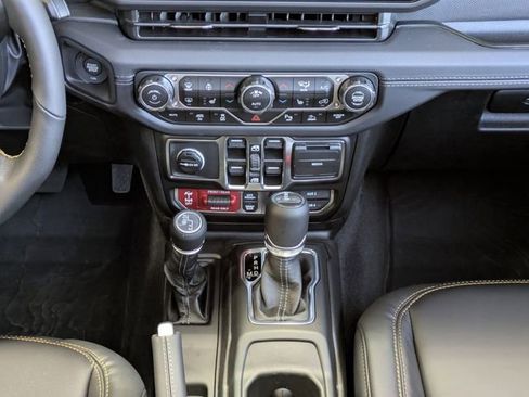 New 2025 Jeep Wrangler Unlimited Rubicon 392 image 15