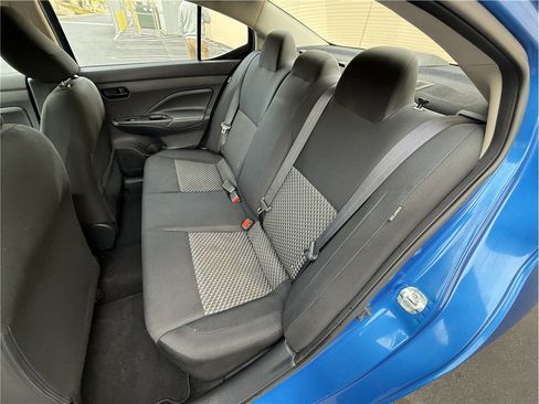 Used 2020 Nissan Versa S image 19