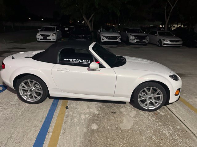 Used 2015 MAZDA MX-5 Miata Grand Touring w/ Premium Package RWD image 4