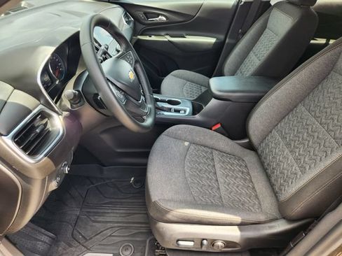 Used 2024 Chevrolet Equinox LT w/ LPO, Floor Liner Package FWD image 13