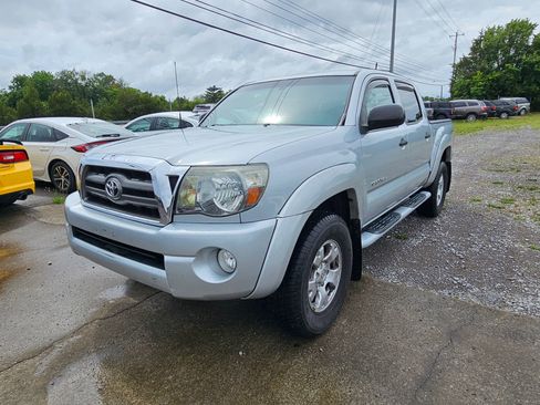 Used 2009 Toyota Tacoma 4x4 Double Cab image 1