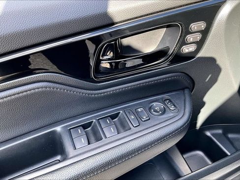 Used 2023 Honda Odyssey Touring image 50