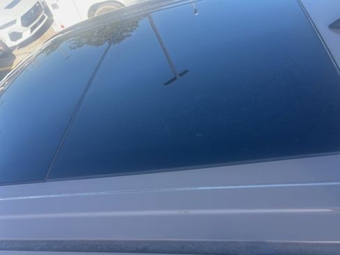 Used 2023 Nissan Titan PRO-4X w/ Pro-4x Convenience Package image 14