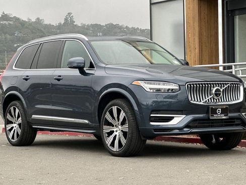 Certified 2023 Volvo XC90 T8 Ultimate image 10