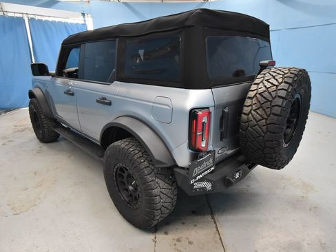 Used 2023 Ford Bronco Wildtrak AWD/4WD image 31