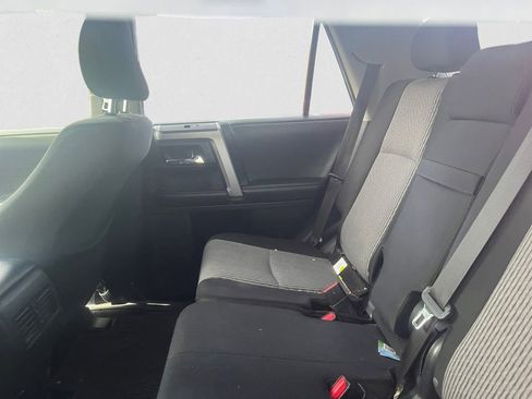 Used 2016 Toyota 4Runner SR5 image 8