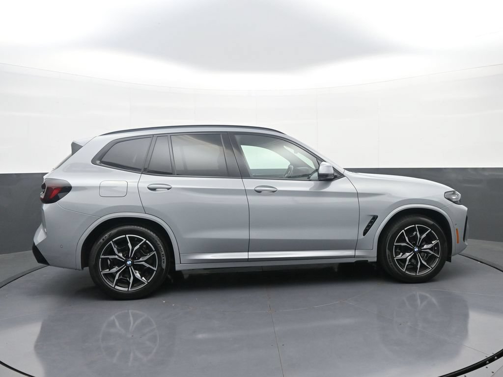 Used 2023 BMW X3 xDrive30i w/ M Sport Package AWD/4WD image 8