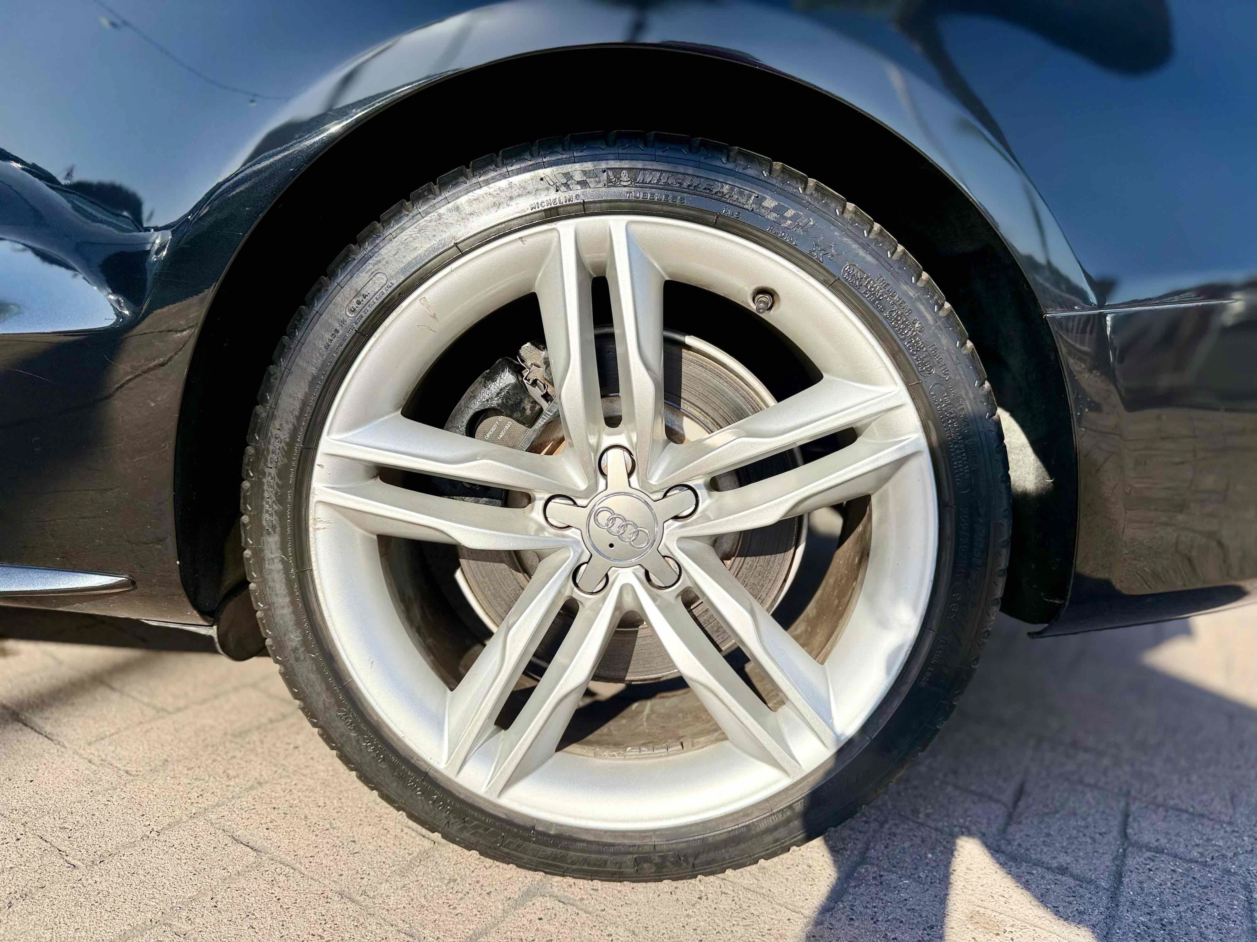 Used 2009 Audi S5 4.2 AWD/4WD image 16