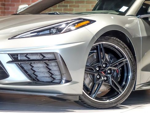 Used 2024 Chevrolet Corvette Stingray Preferred Cpe w/ Z51 Performance Package image 5