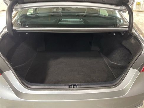 Used 2023 Toyota Camry SE image 22