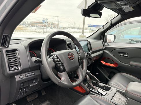 Used 2024 Nissan Frontier PRO-4X w/ Pro Premium Package image 10