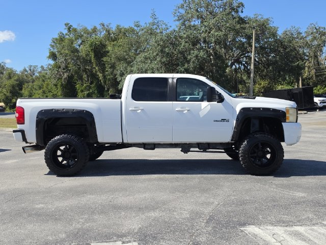 Used 2008 Chevrolet Silverado 2500 LTZ w/ Safety Package AWD/4WD image 3