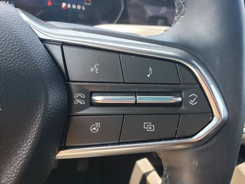 Used 2025 Chevrolet Equinox LT w/ Convenience Package II AWD/4WD image 25
