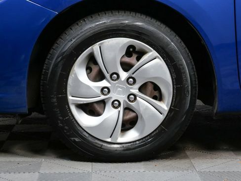 Used 2015 Honda Civic LX image 8