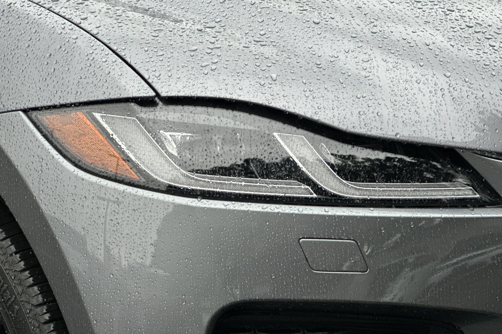 New 2025 Jaguar F-PACE R-Dynamic S AWD/4WD image 11