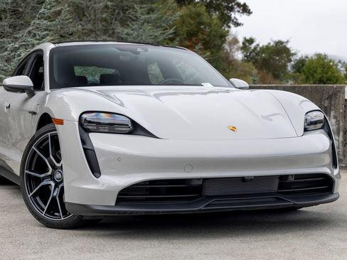 Certified 2023 Porsche Taycan RWD image 9