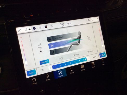 New 2025 Jeep Grand Cherokee Limited w/ Black Appearance Package image 29