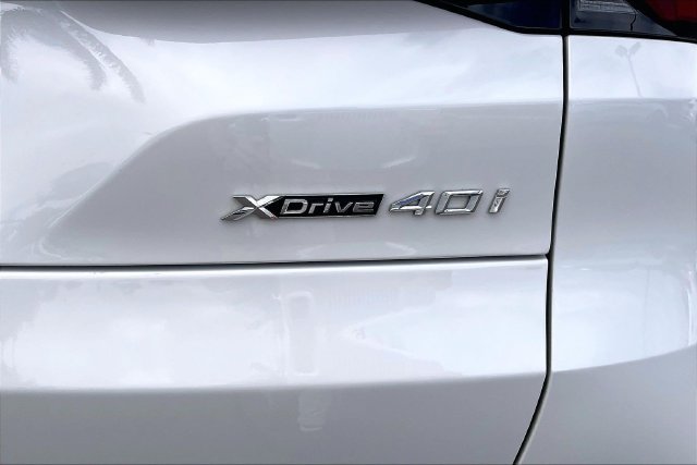 Used 2024 BMW X5 xDrive40i w/ Parking Assistance Package AWD/4WD image 9