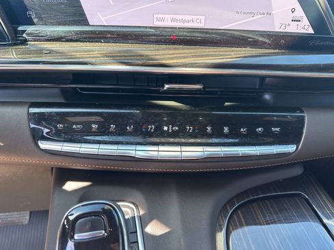 Used 2021 Cadillac Escalade Sport w/ Driver Assist Tech Package image 24