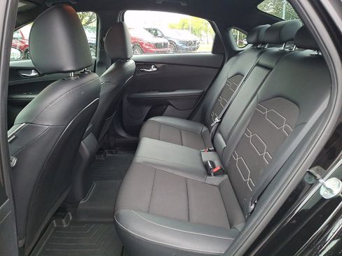 Used 2022 Kia Forte GT-Line w/ GT-Line Technology Package FWD image 10