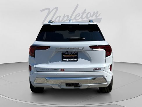 Used 2026 GMC Terrain Denali AWD/4WD image 4
