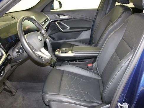 Certified 2025 BMW X1 xDrive28i w/ Convenience Package image 5