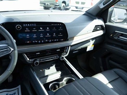 New 2026 Chevrolet Tahoe High Country RWD image 18