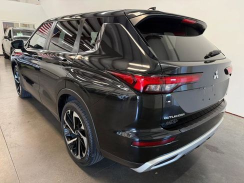 Used 2022 Mitsubishi Outlander SE FWD image 6