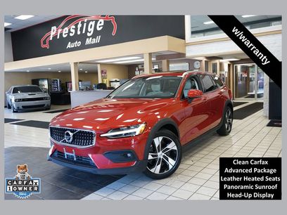 Used 2022 Volvo V60 T5 Cross Country