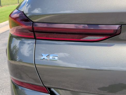 Used 2026 BMW X6 M60i AWD/4WD image 12