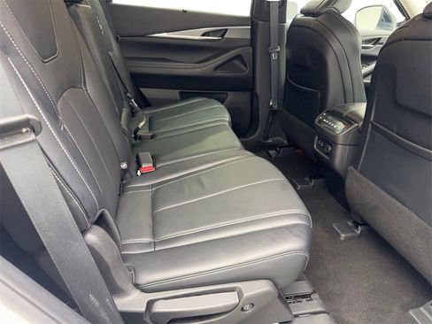 Used 2024 INFINITI QX60 Luxe image 44