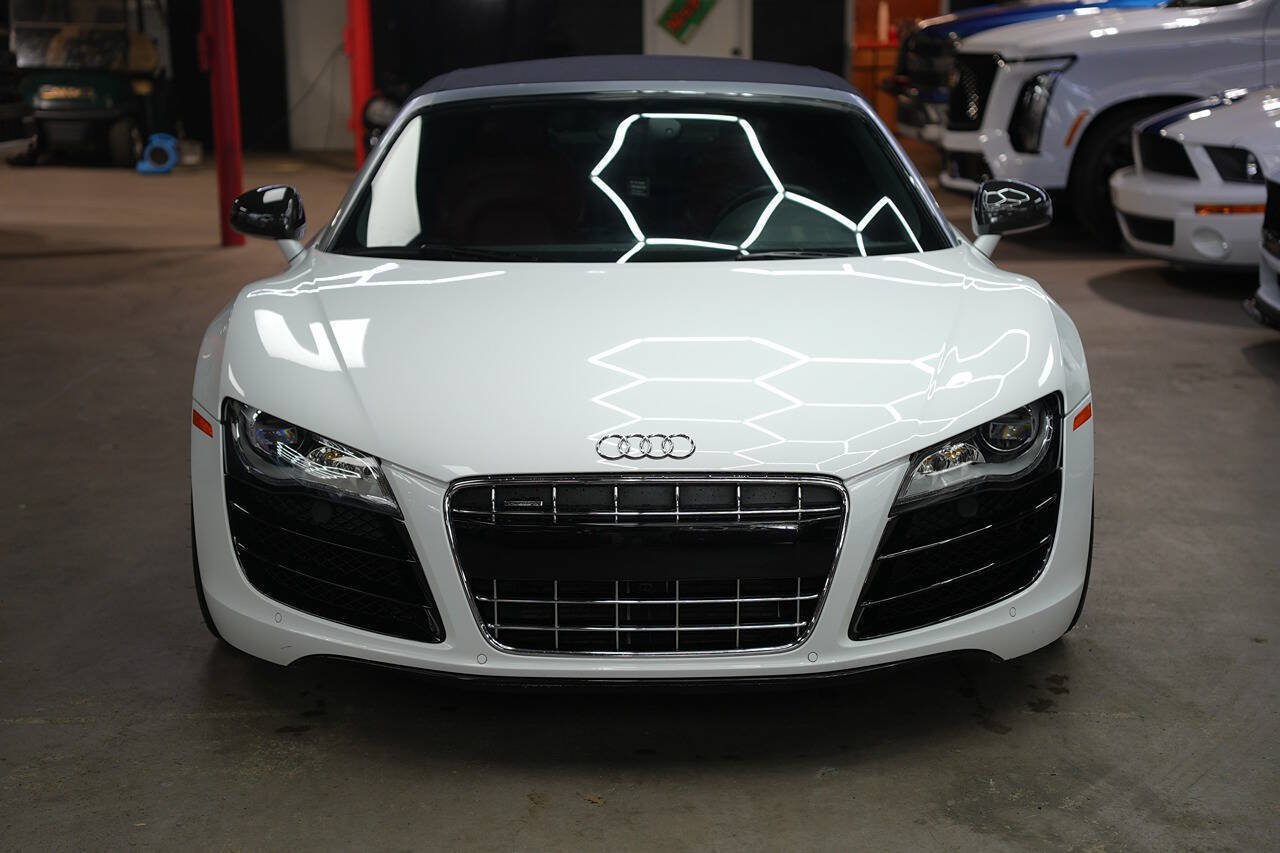Used 2011 Audi R8 V10 AWD/4WD image 3