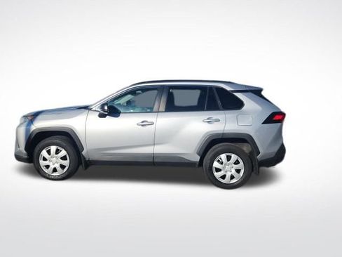 Used 2020 Toyota RAV4 LE image 12