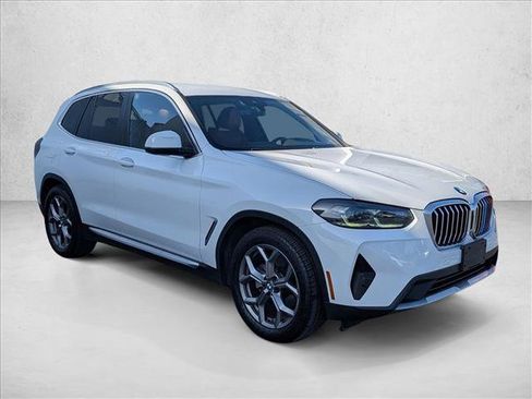 Used 2022 BMW X3 sDrive30i RWD image 3